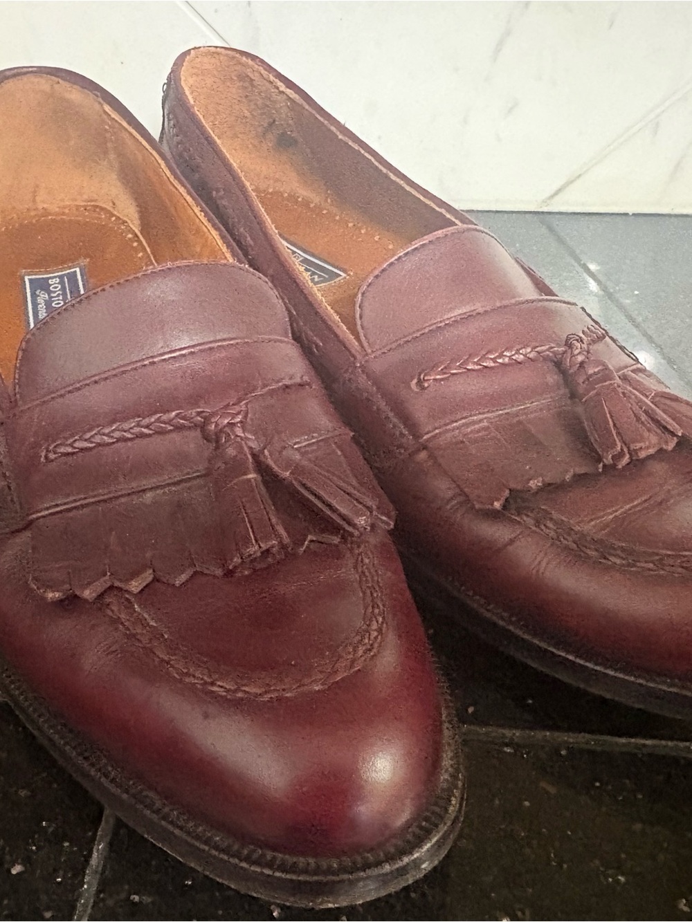 Bostonian Men's Tassel Penny Loafers in Burgundy - 10M